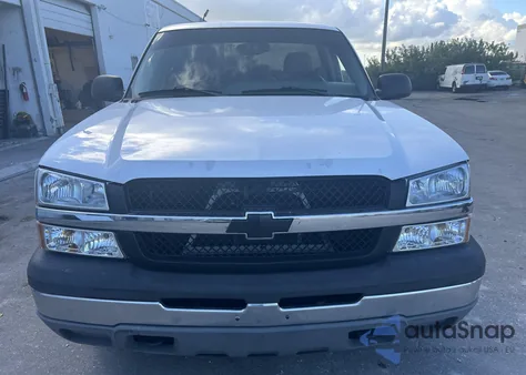 2005 Chevrolet Silverado 1500 из США, поврежденный, VIN 1GCEC14V75Z282858